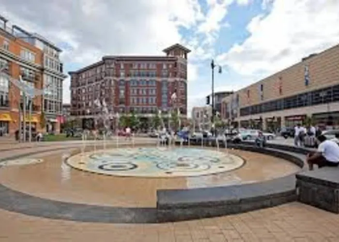 Entire Extra Large Luxury 3 Bedrooms Condo